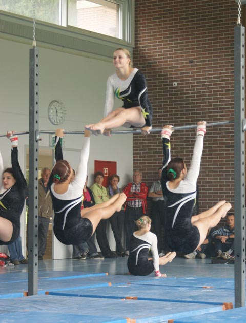 Zum erstem Mal treten auch die Frauen mit ihrem Reckprogramm an der SMV an. Foto: zVg 