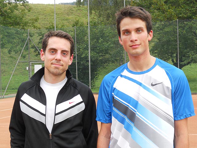 Roman Frey (links) wird erstmals Clubmeister und siegt gegen David Stephan (rechts).