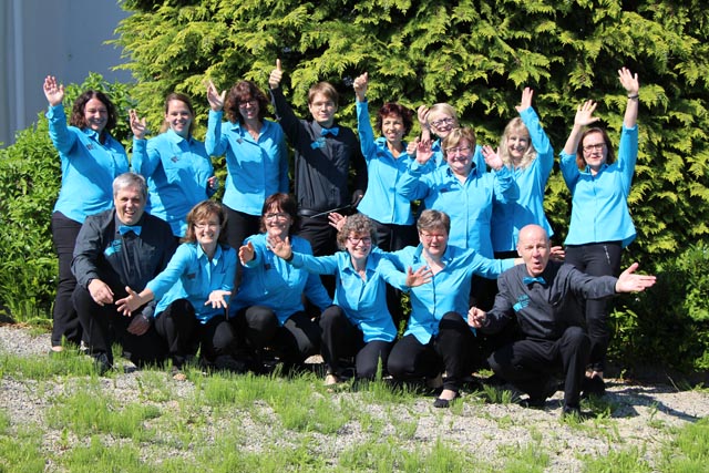 Die Mitglieder des HOM mit neuem Outfit. Foto: zVg