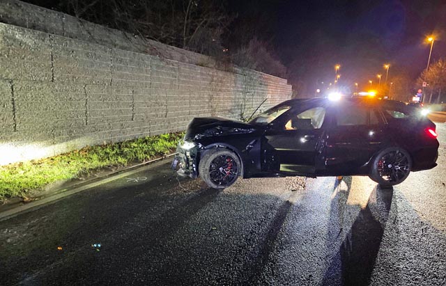 Selbstunfall in Muttenz BL. Foto: Polizei BL