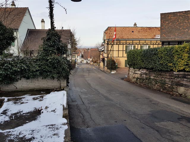Oberwilerstrasse in Allschwil wegen Bauarbeiten für den Verkehr gesperrt. Foto: zVg