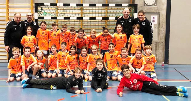 Die U11 des TVM und der Trainerstab dürfen zufrieden sein mit der Saison. Foto: zVg