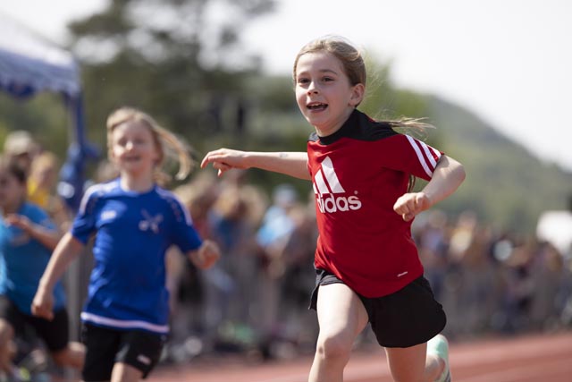 Binia Aeschbacher sprintete zur Goldmedaille. Foto: zVg