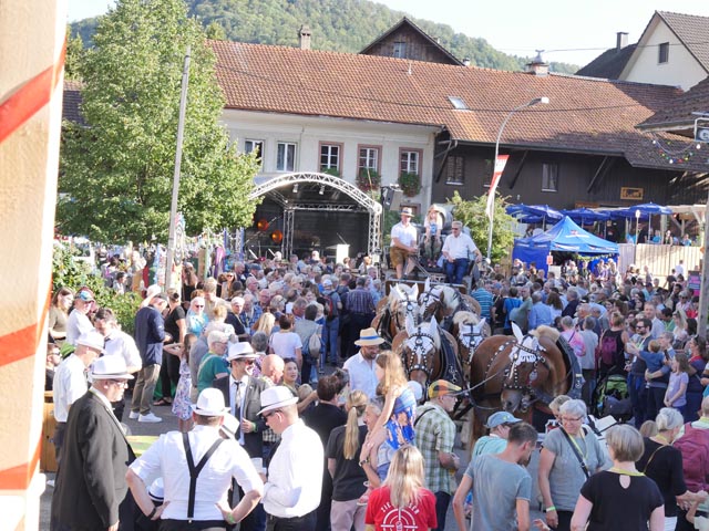 Impressionen vom Dorffest Wegenstetten. Fotos: Jörn Kerckhoff