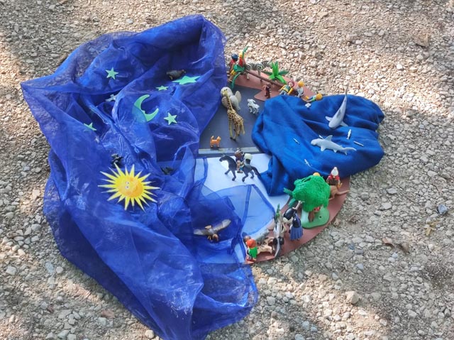 Spielerisch die Erde "erschaffen". Foto: zVg