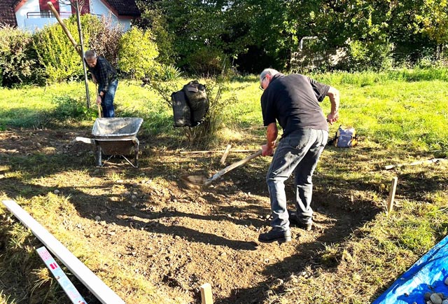 Das Schwalbenturm-Fundament wird erstellt. Foto: Urs Wullschleger