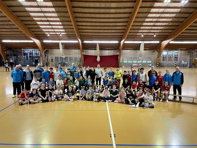 Am Nachmittag stand das Handballturnier mit rund 60 Schüler*innen der 5. und 6. Klasse auf dem Programm. Foto: zVg