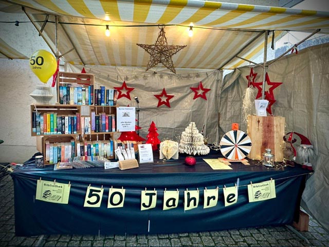 Der erste Eiker Weihnachtsmarkt verzauberte das Dorf. Foto: zVg