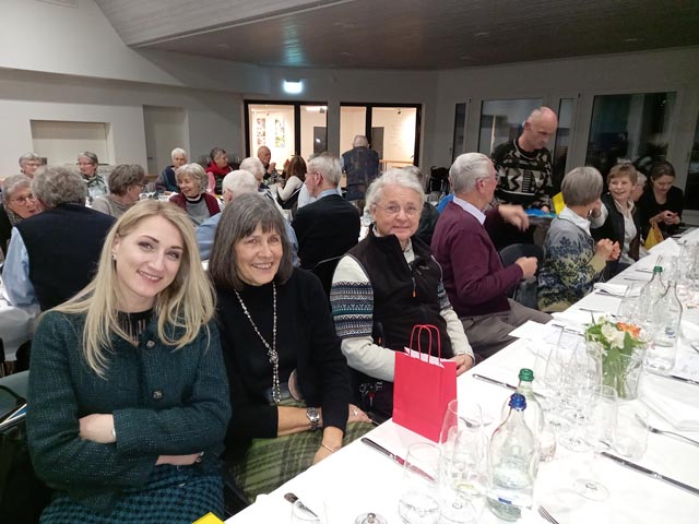 Geselliges Beisammensein an der GV. Foto: zVg