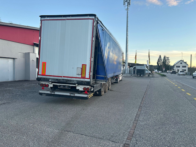 Murgenthal: Waghalsiges Überholmanöver (Zeugenaufruf)