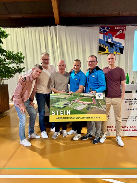 OK Aargauer Kantonalturnfest 2024 (von links): Benji Meyer (Finanzen), Roger Winter (Infrastruktur), Patrick Stäuble (Sponsoring), Daniel Saridis (Event &amp; Gastronomie), Philipp Hasler (Sport), Maik Born (OK-Präsident). Foto: zVg