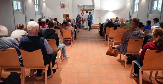 Viele Kirchgänger besuchten die Segnungsfeier in Stein. Foto: zVg