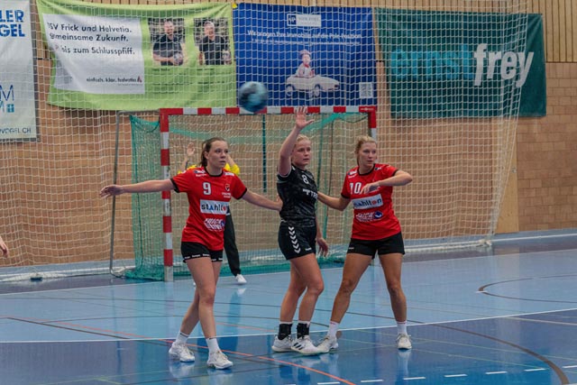 Souveräner Sieg der Fricker Damen 1