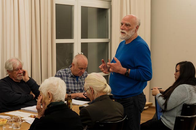 Peter Scholer und Thomas Hotz berichten über die Rheinfelder Energiekommission. Foto: zVg