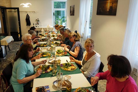 Abschluss des Maibummels im Restaurant Rössli. Foto: zVg 