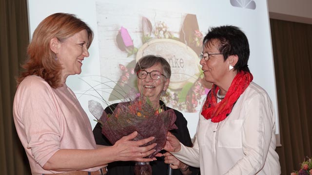 Von links: Sandra Niederkofler, Charlotte Burkhard und Rosmarie von Büren. Foto: zVg