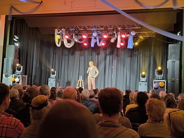 Claudio Zuccolini bescherte vielen Gästen einen schönen Abend.