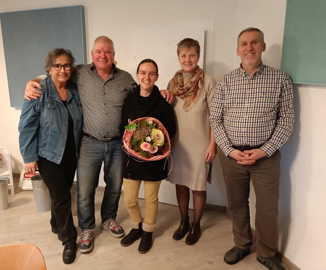 Die Kirchenpflegemitglieder Monika Jegge, Thomi Berger, Ramona Marbot, Monika Güntert und Jozo Karlovic (von links). Foto zVg: 
