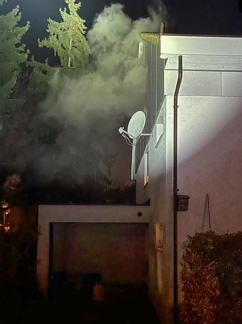 In einem Einfamilienhaus in Muttenz brach Feuer aus.