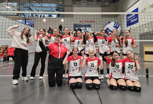 Die U16-Mädels von Volley Smash 05 Laufenburg-Kaisten gehen jedes Mal mit voller Begeisterung ans Volleyball-Turnier. Foto: zVg