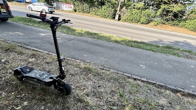Unfall mit E-Trottinett in Muri. Foto: Polizei AG