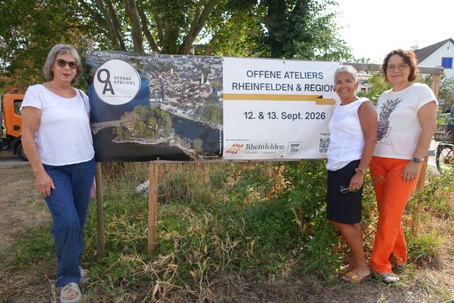 Margrit Imper, Bettina Costa und Gabriela Lützelschwab (von links) organisierten zum ersten Mal die offenen Ateliers Rheinfelden und Region.