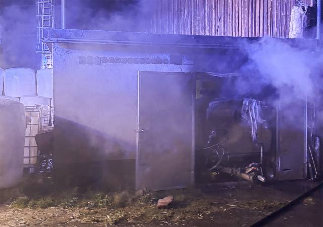 Eine Person wurde bei einem Scheunenbrand in Buus verletzt.