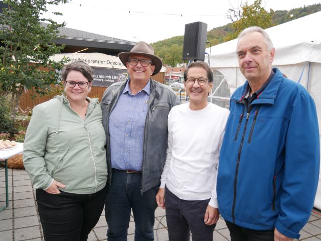 Denise Schmid, René Leuenberger, Patrick Bernhart und Bruno Sonnenmoser (von links) eröffneten die 76. hela.