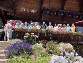 ie Mitglieder des Kirchenchors Gansingen genossen ihre Reise ins Pays-d’Enhaut. Foto: zVg