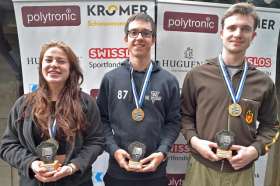 Die U21-Medaillengewinner: (v.l.) Evelyn Anna Klöti (Silber), Robin Freiermuth (Gold) und Johannes Lorenz (Bronze). Foto: wr
